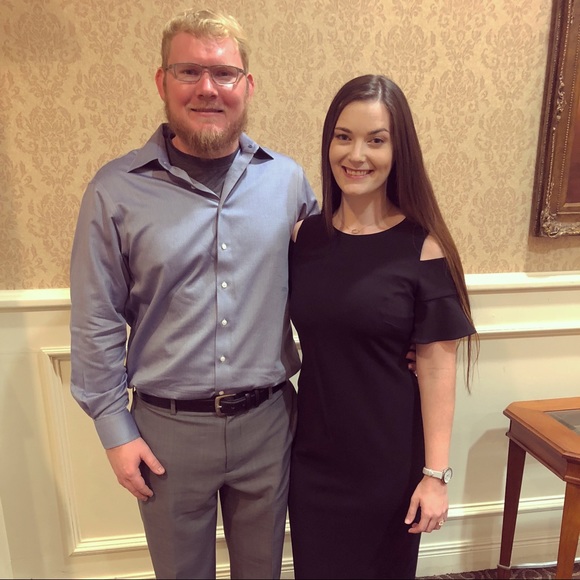 Meet your Posher, Hannah - Picture 2 of 3